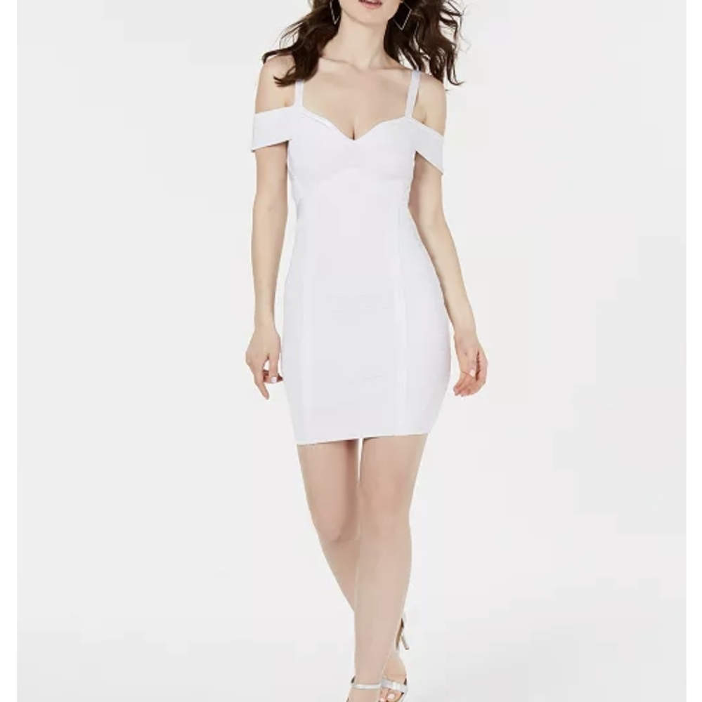 Nwt Guess off shoulder mirage rosina dress